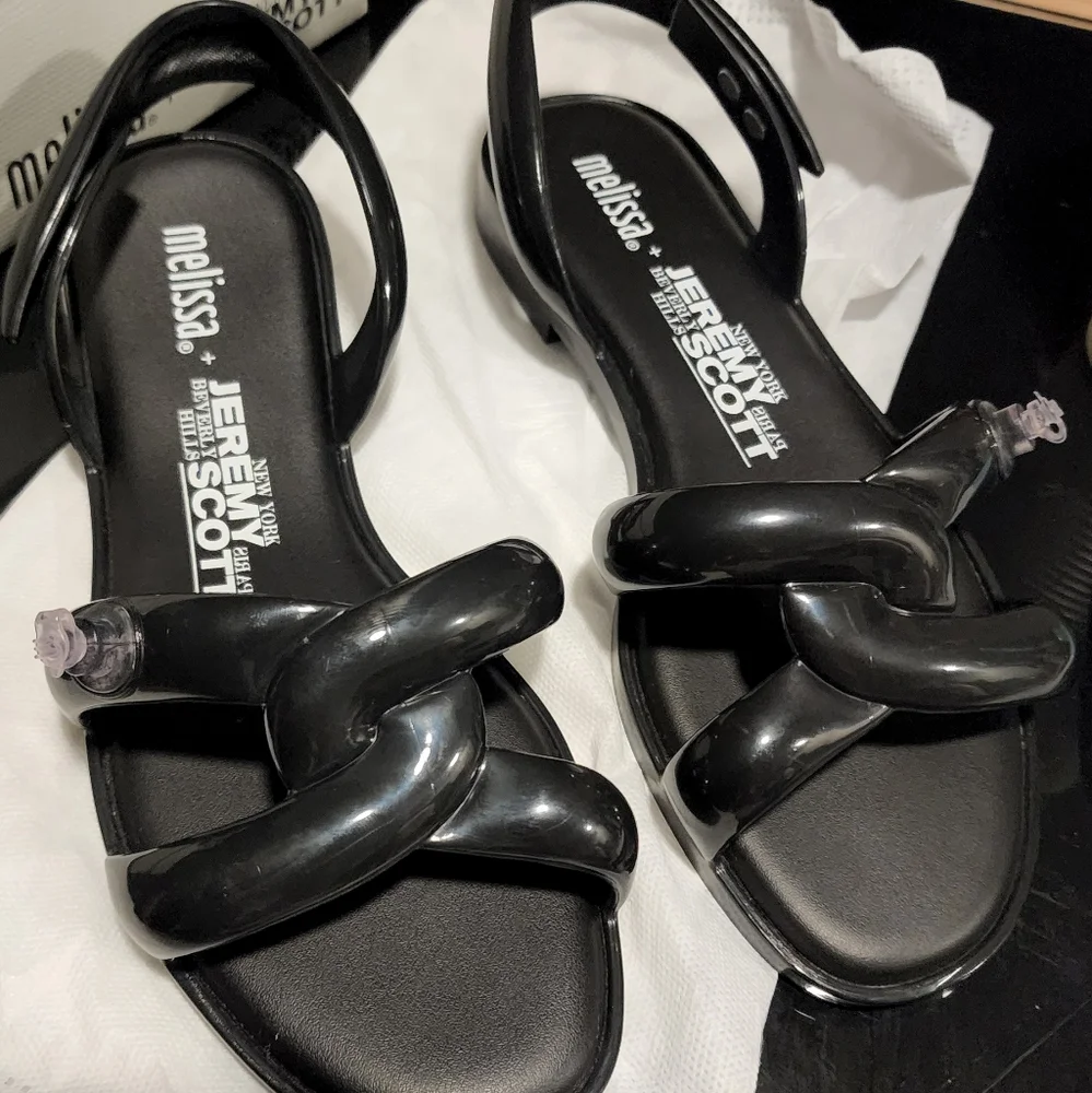 Melissa Jeremy Scott Black Summer Sandals - Picture 1 of 3
